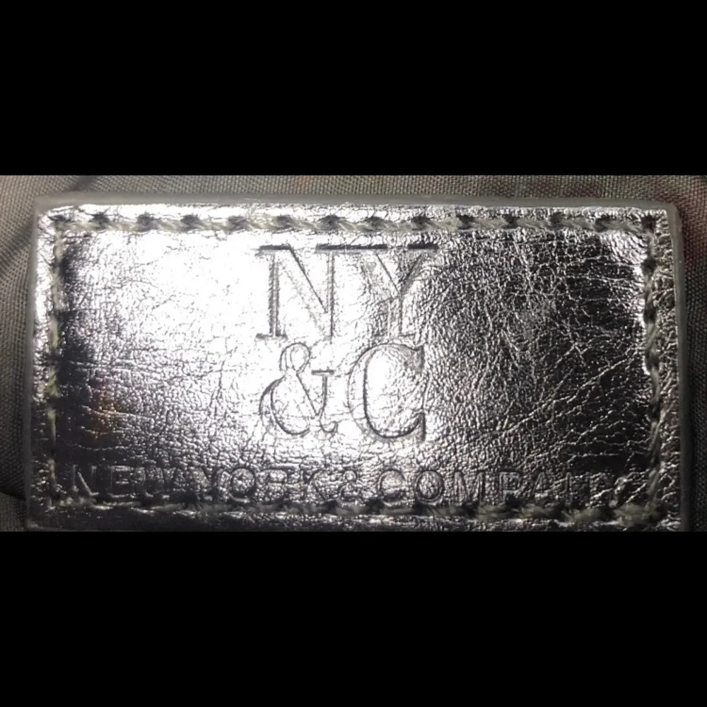 NY & C New York & Company Small Purple Gray Glitter Iridescent Wristlet Clutch